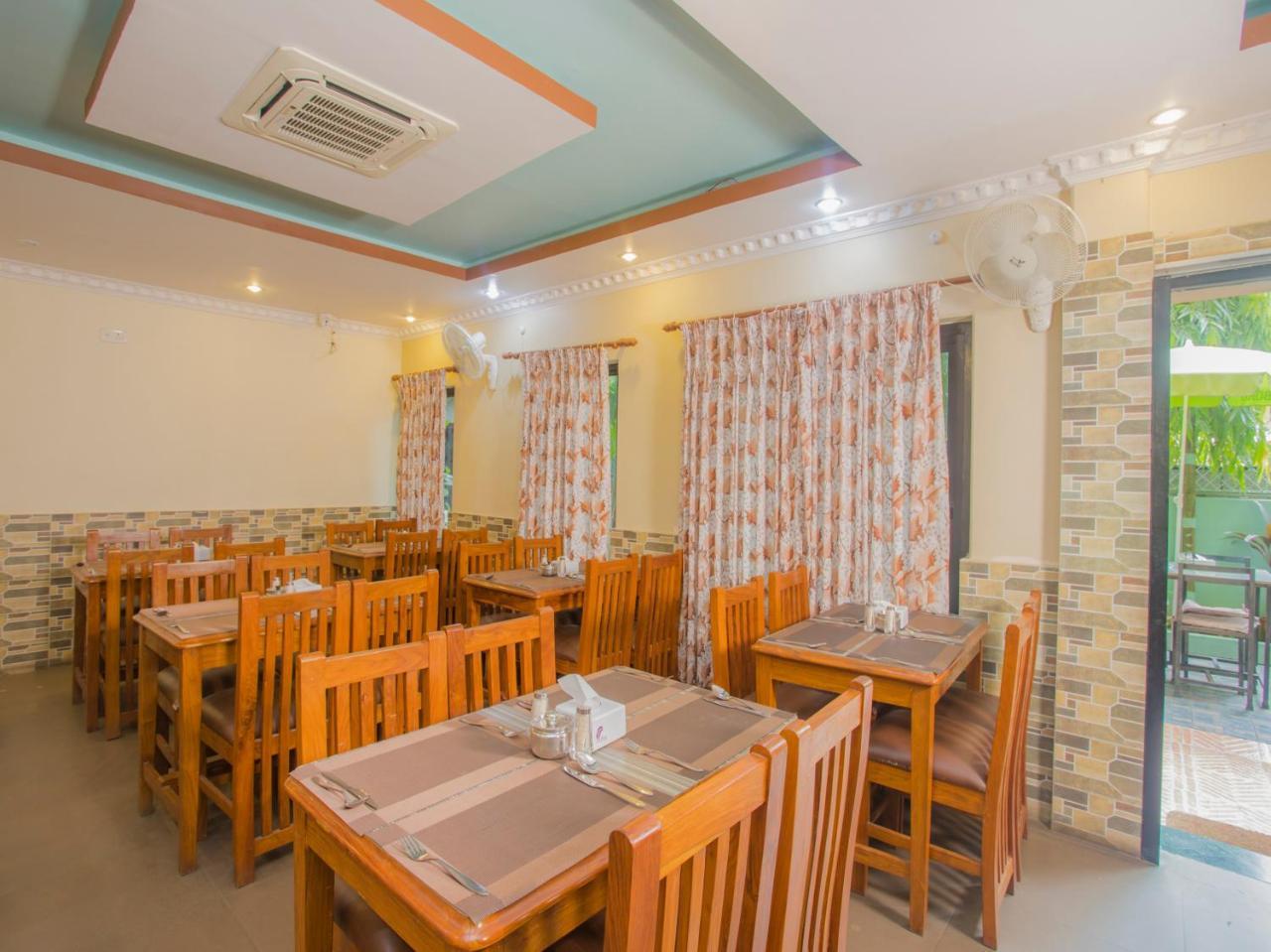 Hotel Trip Pokhara Extérieur photo