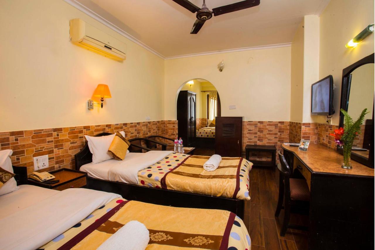 Hotel Trip Pokhara Extérieur photo