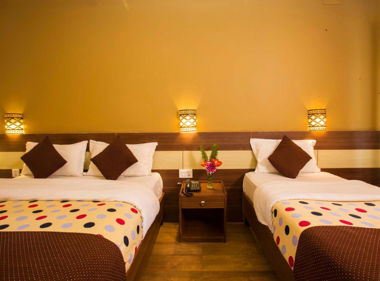 Hotel Trip Pokhara Extérieur photo